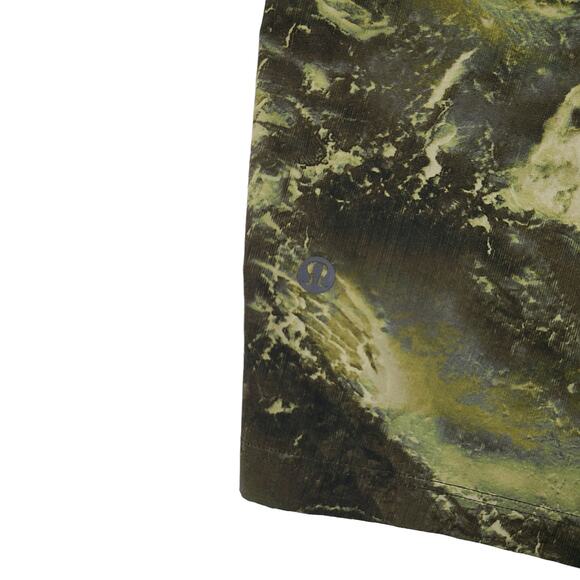 Lululemon Mens High Dive Auric Gold The T.H.E. Shorts 7" Linerless Size Medium - Picture 4 of 4